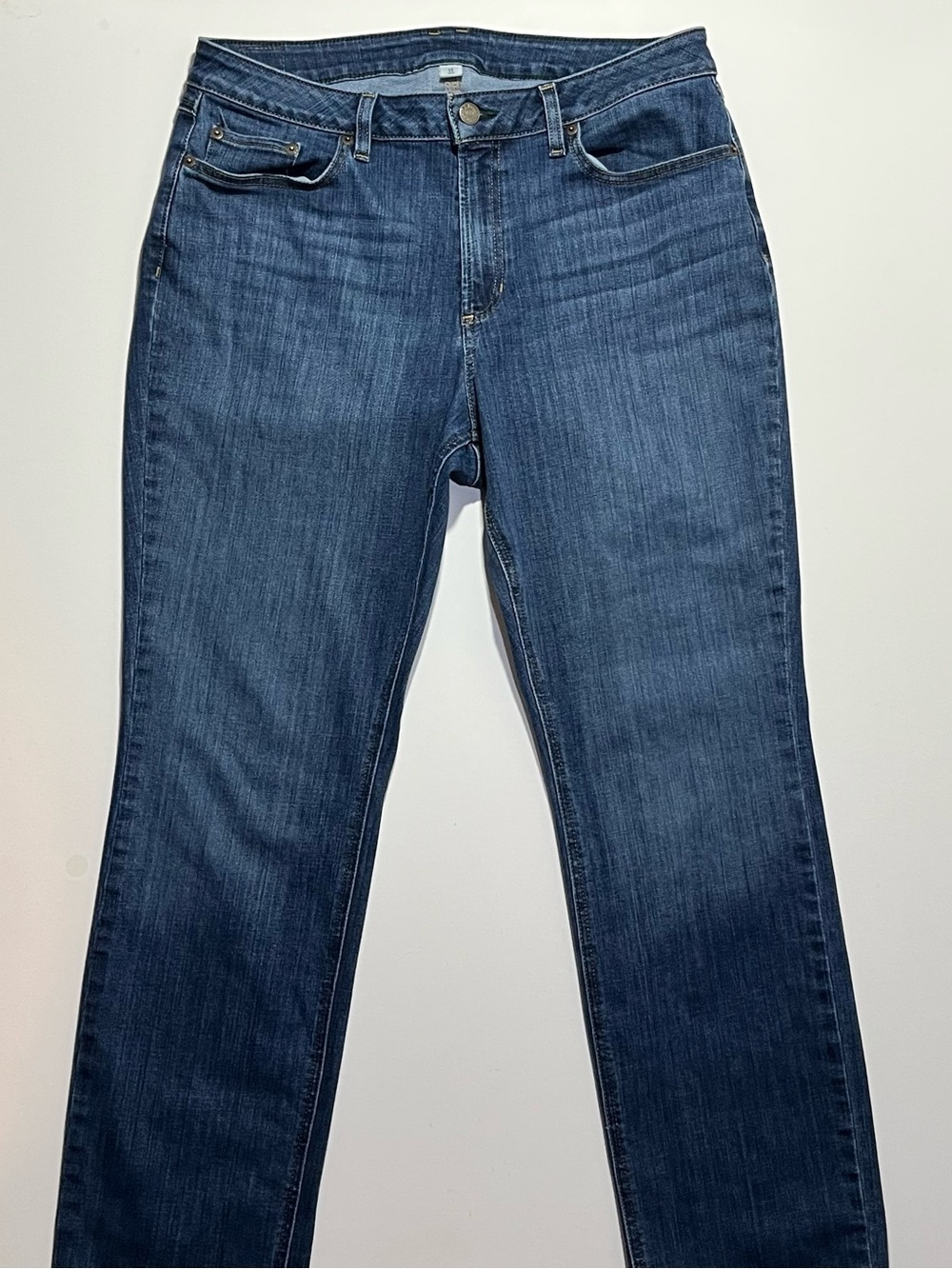 Women’s LL Bean Straight Leg Favorite Fit Blue Jeans, Bean Flex, 14 Regular